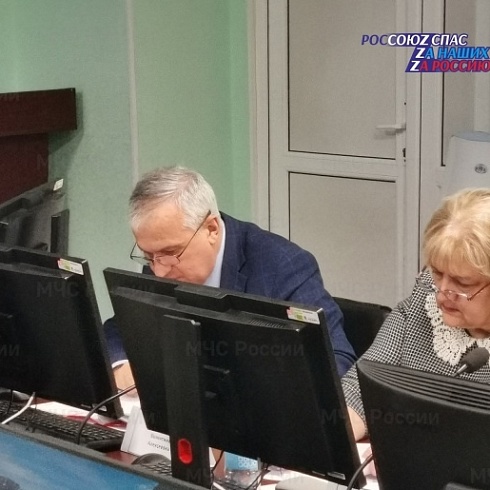 Николай Зацепин принял участие в заседании комиссии по ЧС и ОПБ региона по вопросу изменений в Правила противопожарного режима РФ
