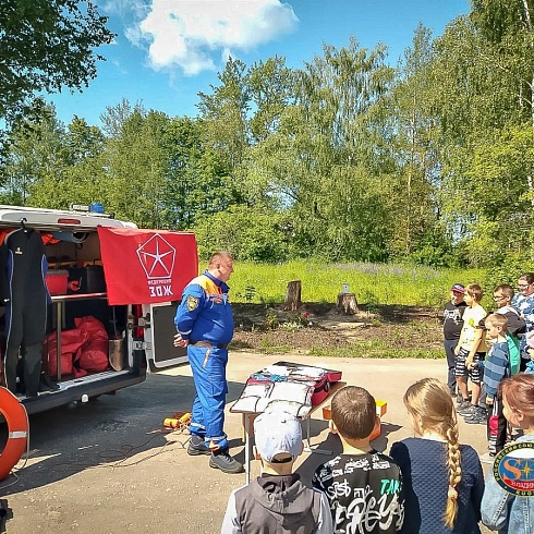 Спасатели Владимирского регионального отделения РОССОЮЗСПАСа провели занятие в школьном оздоровительном лагере «Доброград»