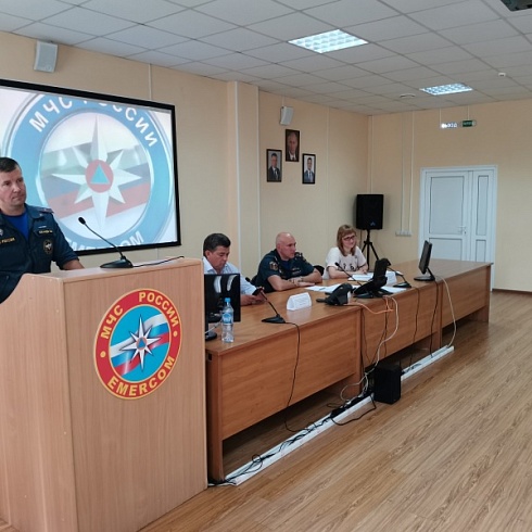  Николай Зацепин принял участие в семинаре по вопросам обеспечения пожарной безопасности жилых многоквартирных домов 